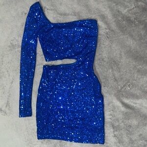 Windsor Homecoming short dress.